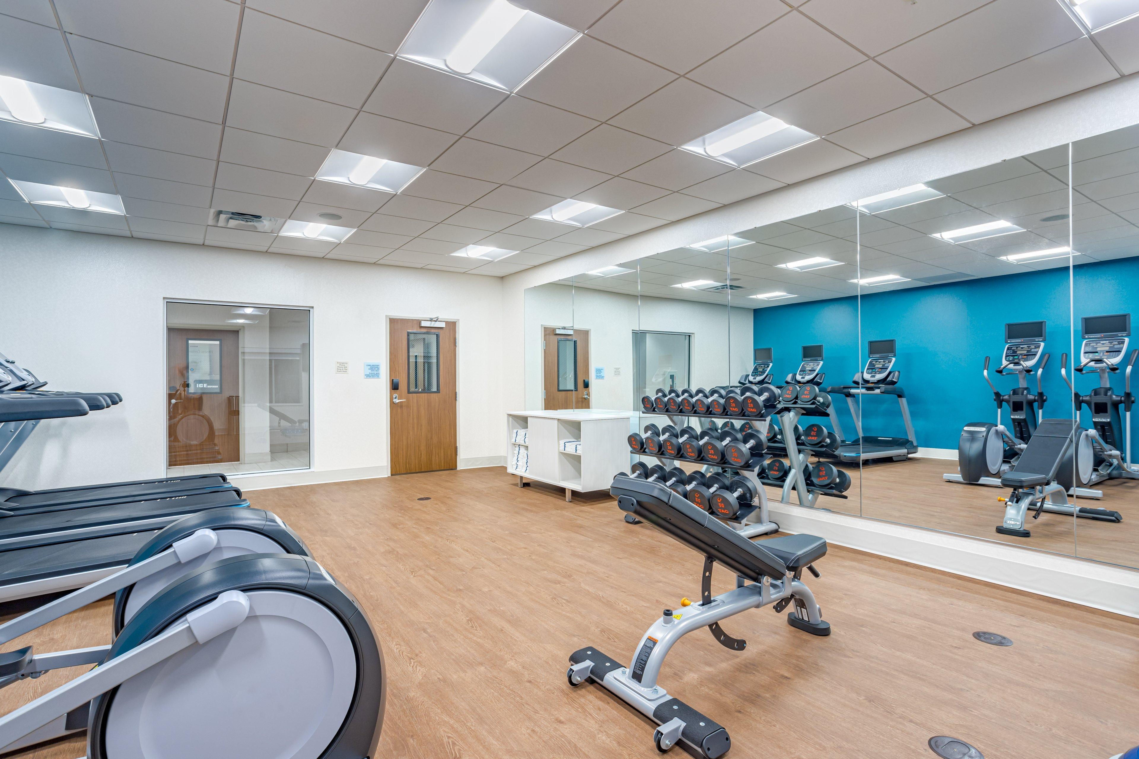 Holiday Inn Express & Suites - Elkhart North By Ihg Exteriör bild