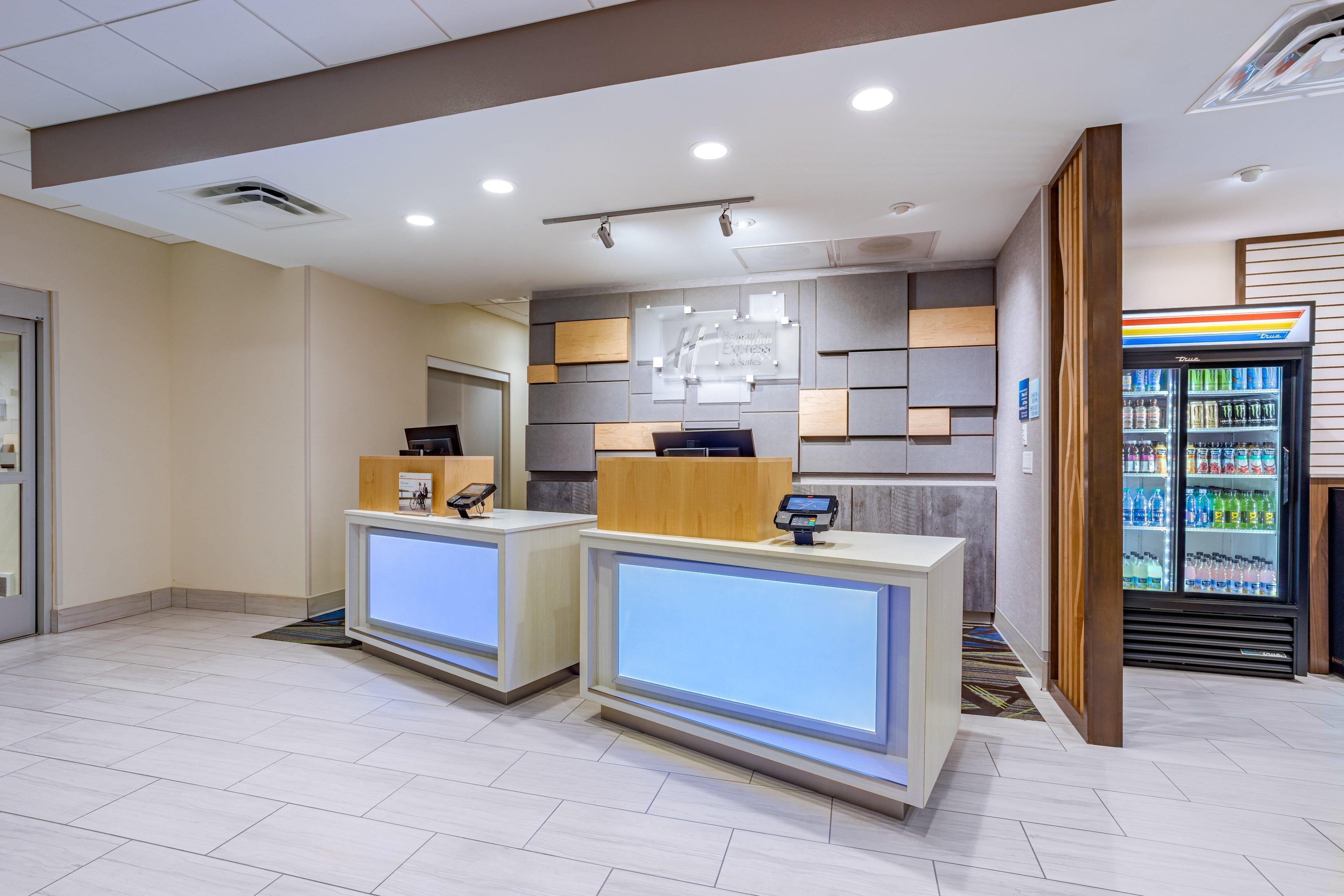 Holiday Inn Express & Suites - Elkhart North By Ihg Exteriör bild