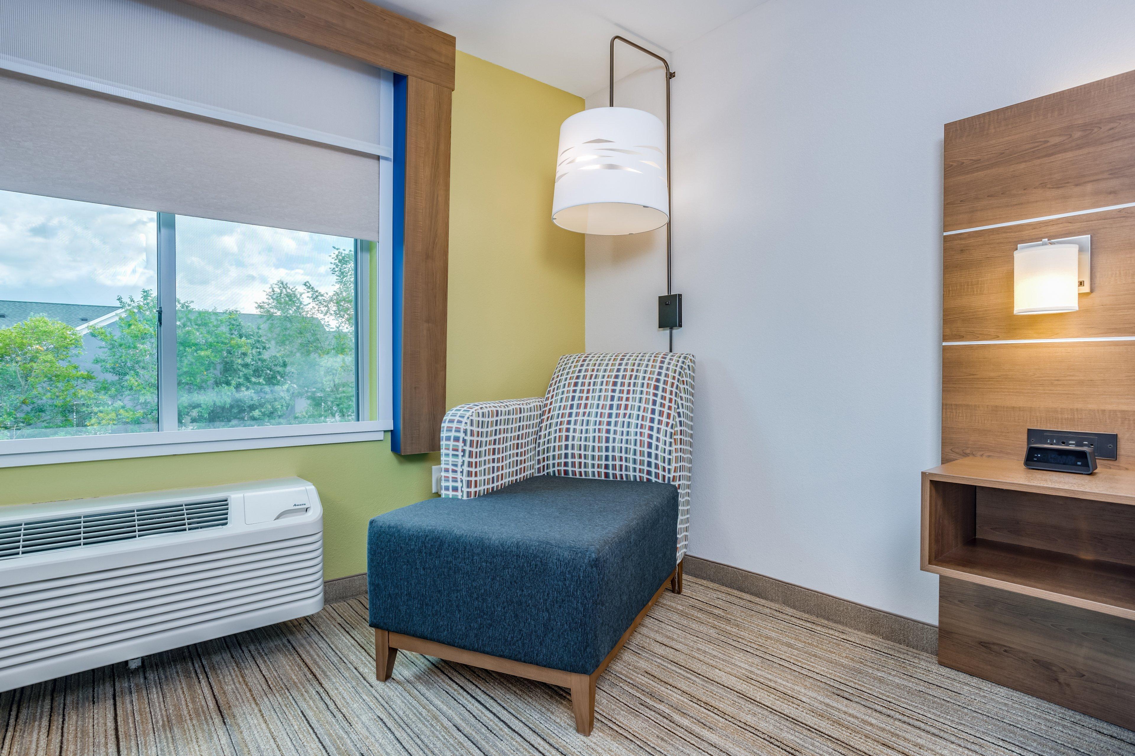 Holiday Inn Express & Suites - Elkhart North By Ihg Exteriör bild