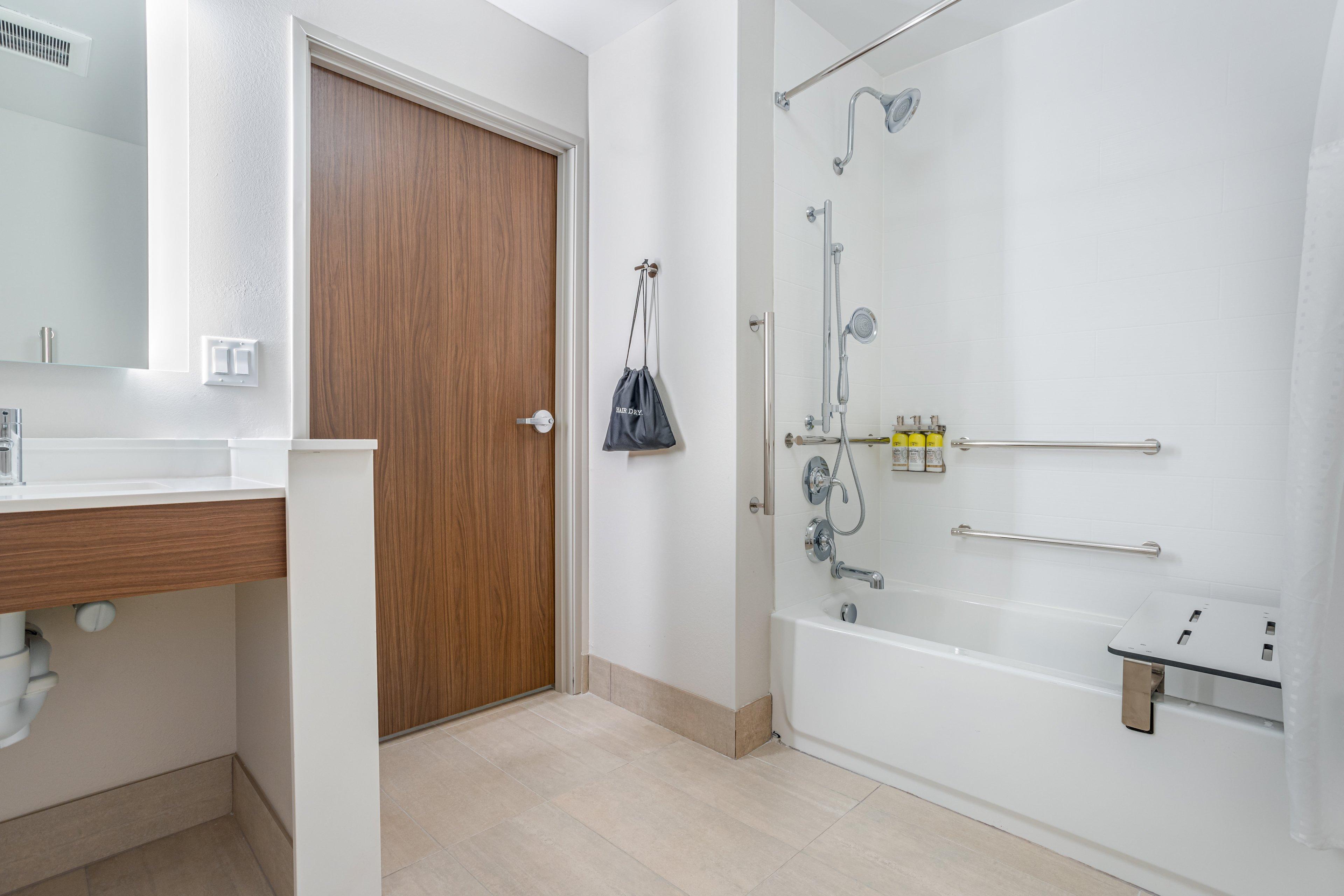 Holiday Inn Express & Suites - Elkhart North By Ihg Exteriör bild