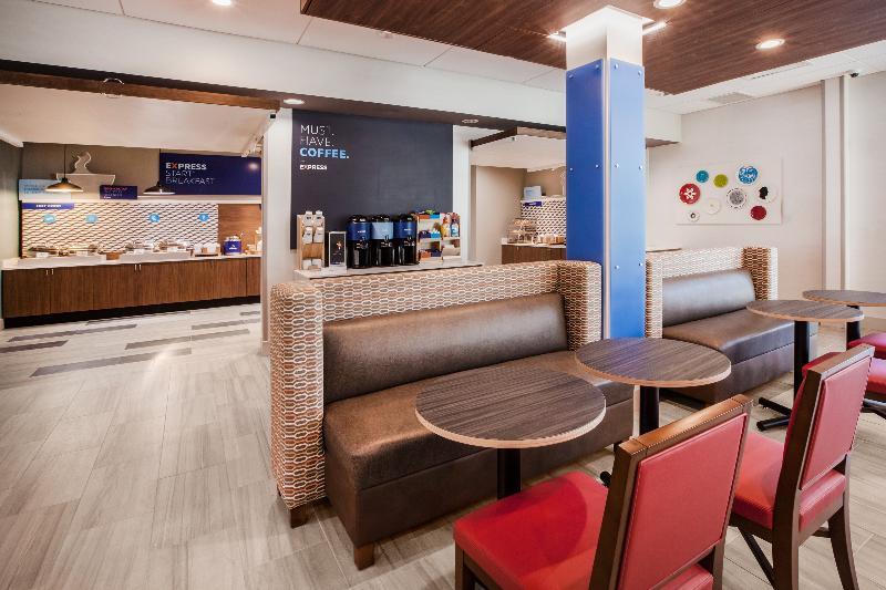 Holiday Inn Express & Suites - Elkhart North By Ihg Exteriör bild